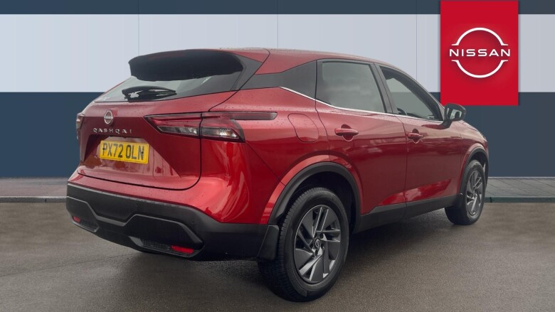 Nissan Qashqai 1.3 DiG-T MH Acenta Premium 5dr Petrol Hatchback